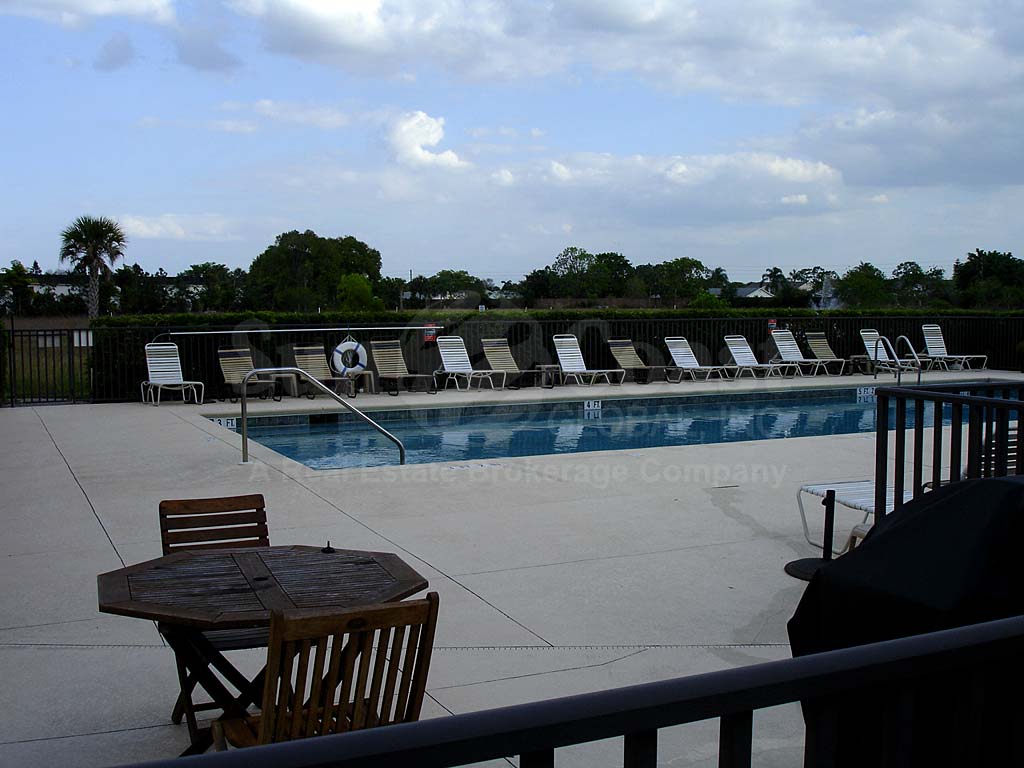 Palmetto Cove Community Pool and Sun Deck Furnishings